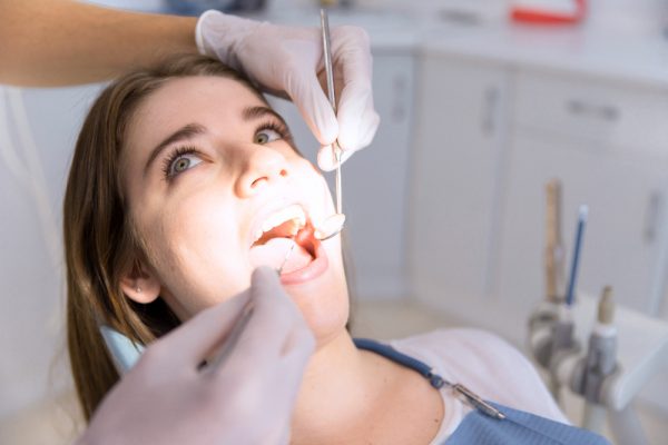 Dentista - Restauração Estética